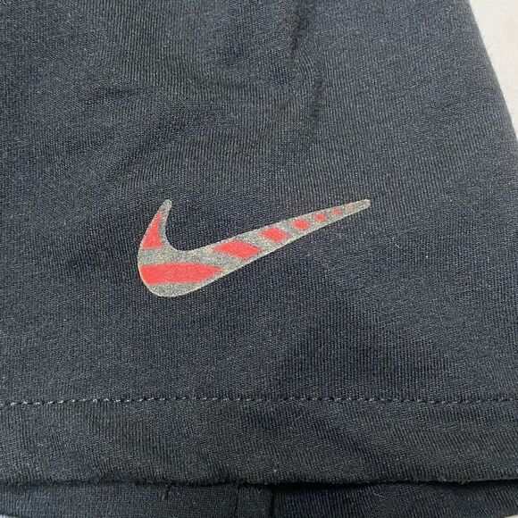 Nike Lebron James Court Vision Men’s Gray|Black Dri Fit Shirt Sz M - Picture 6 of 13